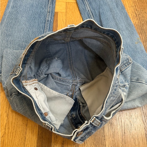 💚 Vintage 90s Levi’s 501 Blue Distressed Jeans (W31 L32) (21) - Picture 9 of 12